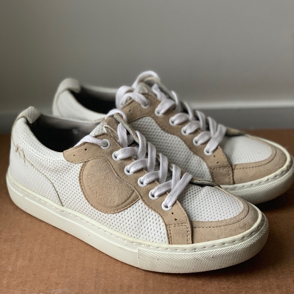 MODERN VINTAGE sz 7.5 Women's sneaker - Picture 1 of 4